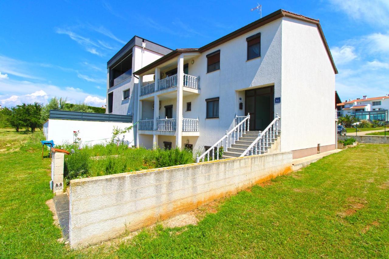 PUY Apartments Veroslava 2159 מראה חיצוני תמונה