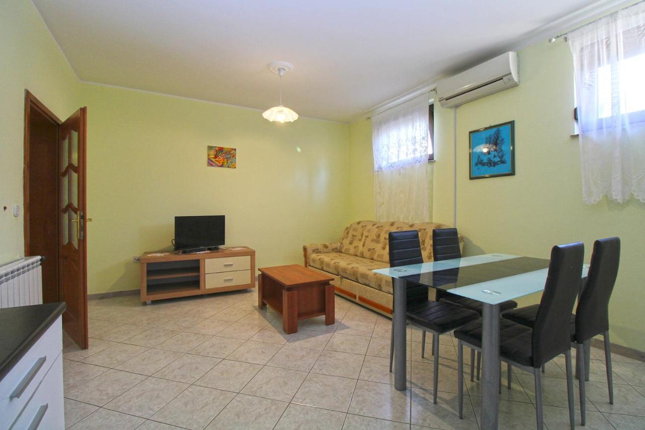 PUY Apartments Veroslava 2159 מראה חיצוני תמונה